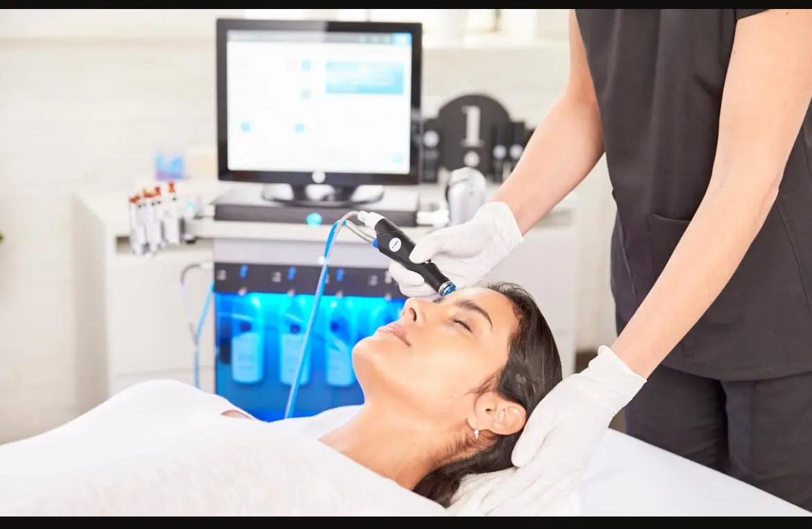 HydraFacial